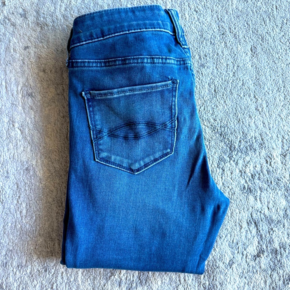 Abercrombie & Fitch mid-rise skinny jeans
